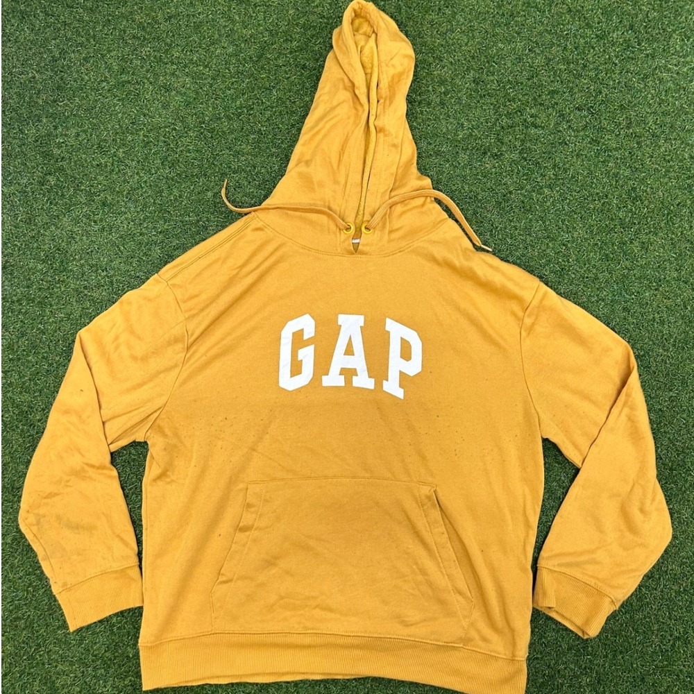 GAP Logo Hoodie Mustard Yellow Fleece Pullover Mens Medium Classic Arch Logo